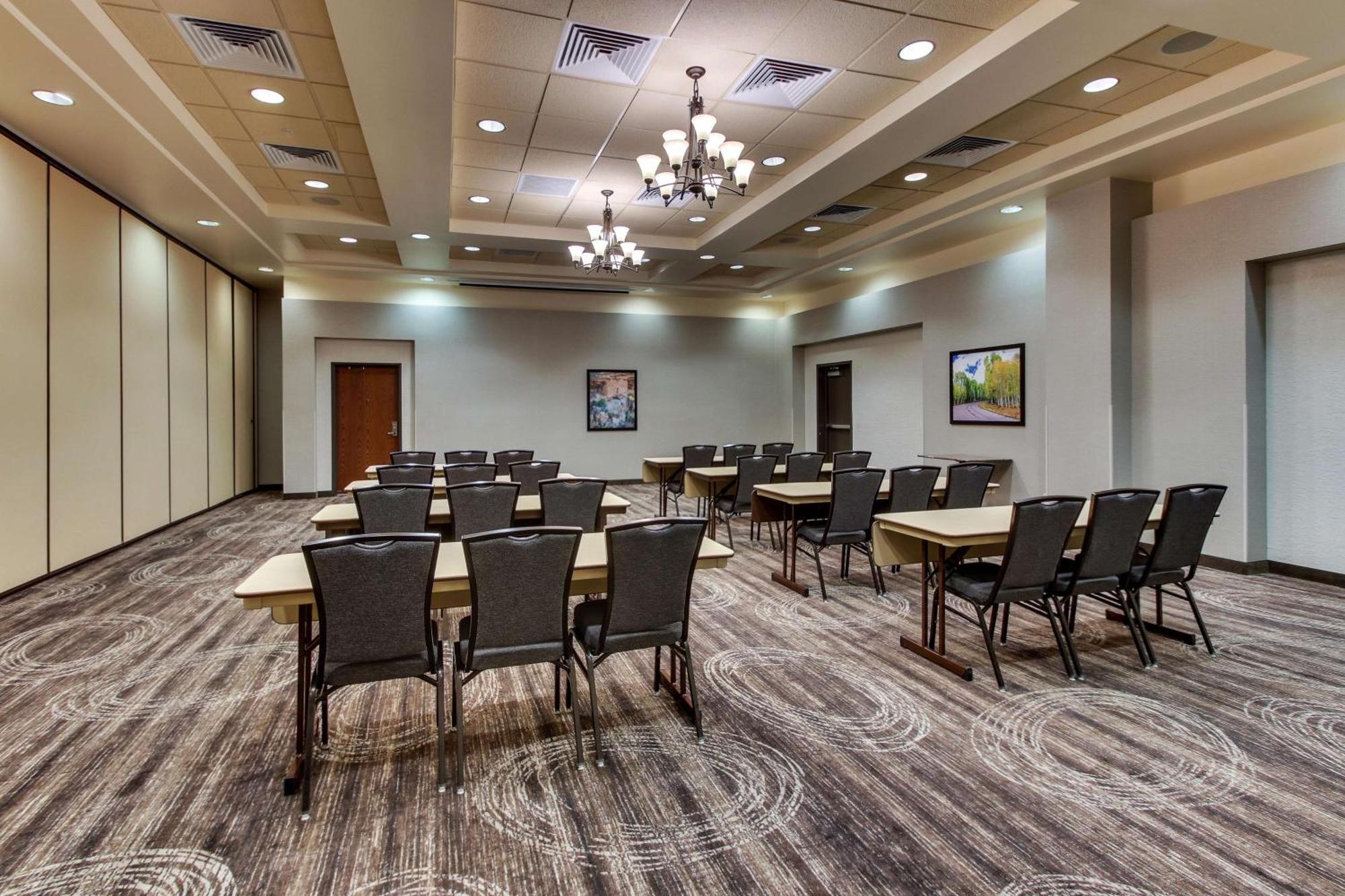 Drury Inn & Suites Phoenix Happy Valley Esterno foto
