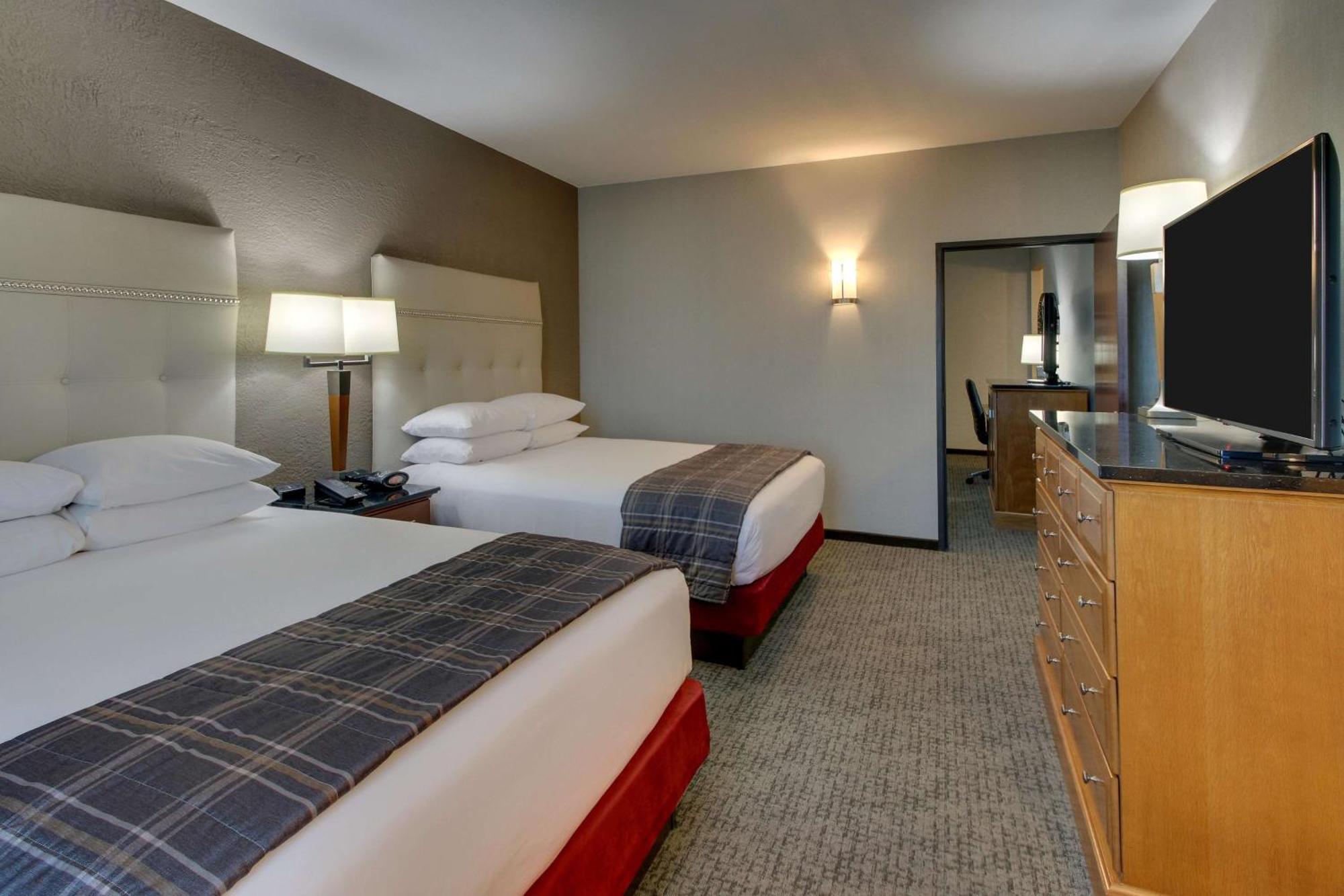 Drury Inn & Suites Phoenix Happy Valley Esterno foto