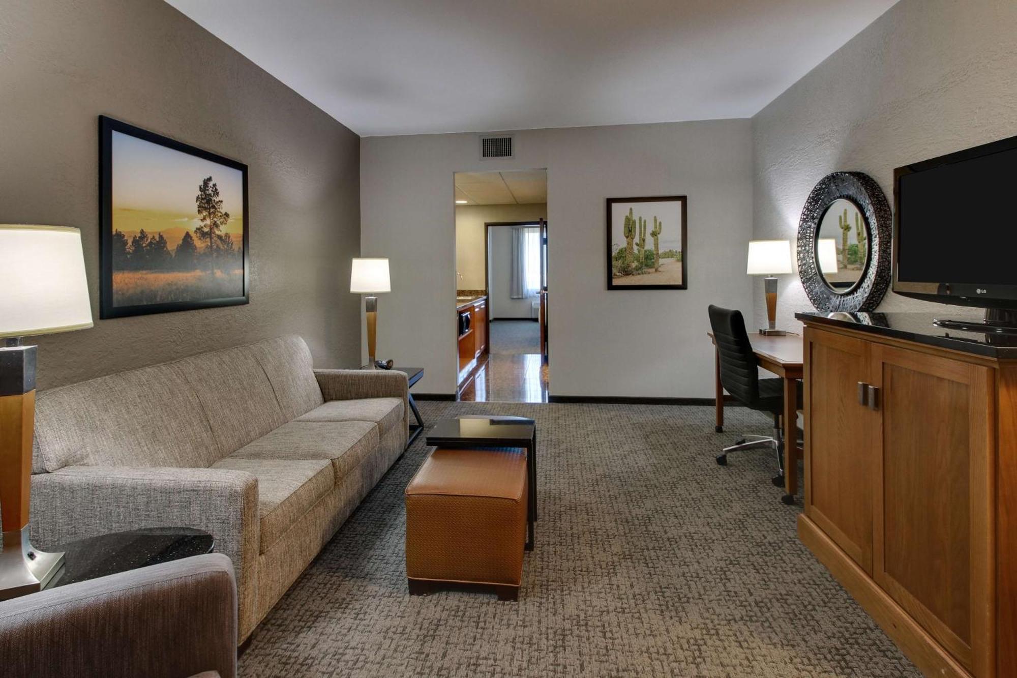 Drury Inn & Suites Phoenix Happy Valley Esterno foto