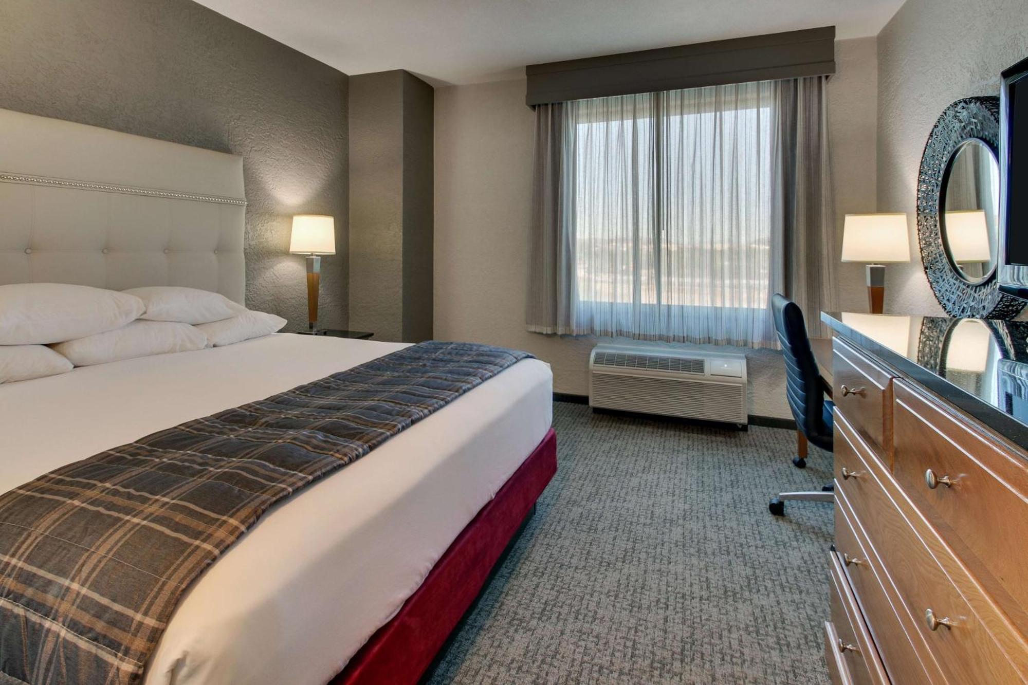 Drury Inn & Suites Phoenix Happy Valley Esterno foto