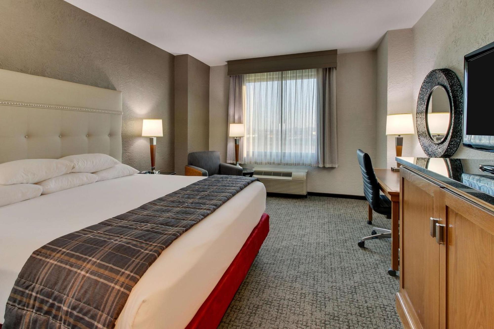 Drury Inn & Suites Phoenix Happy Valley Esterno foto