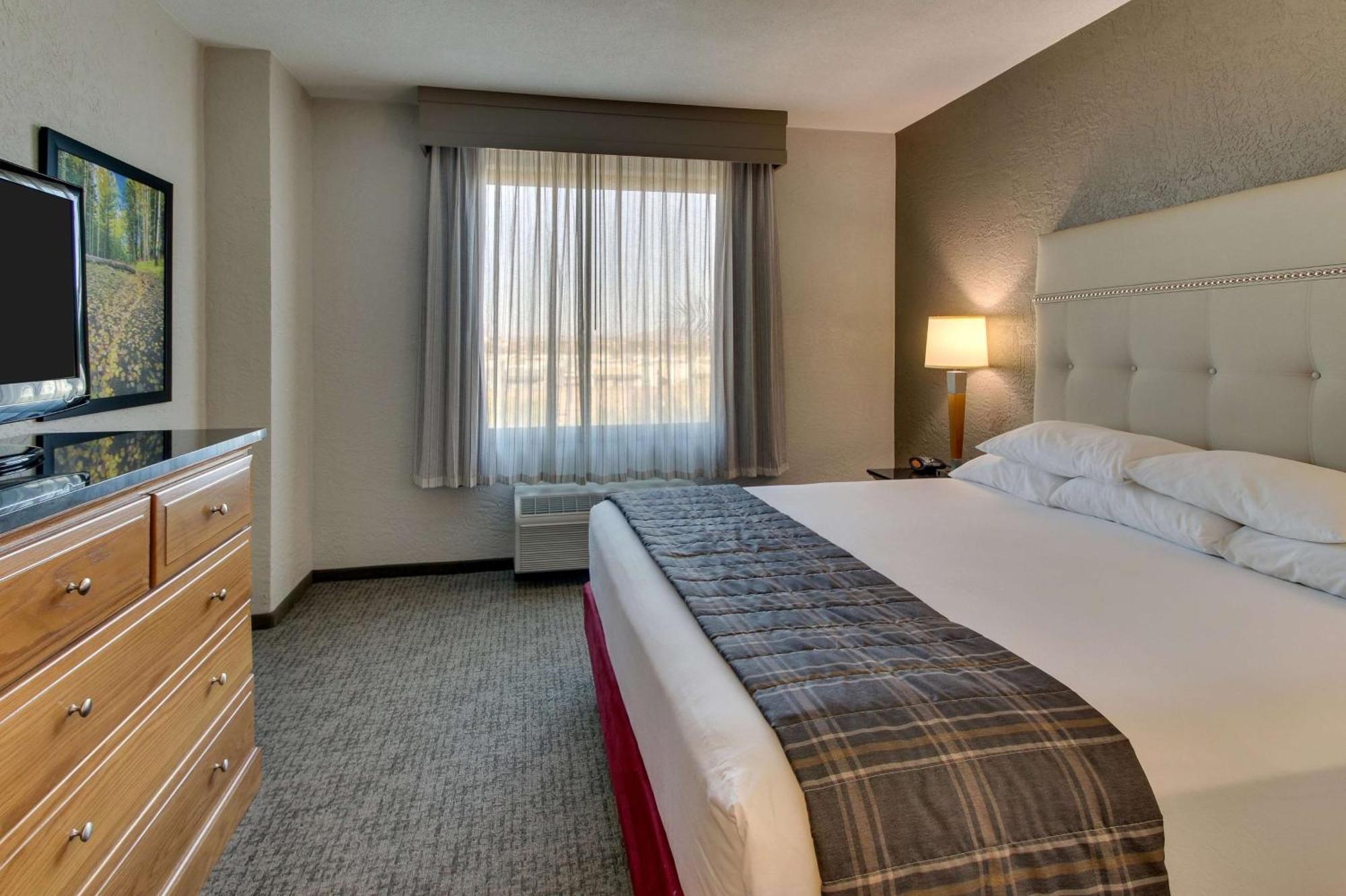 Drury Inn & Suites Phoenix Happy Valley Esterno foto