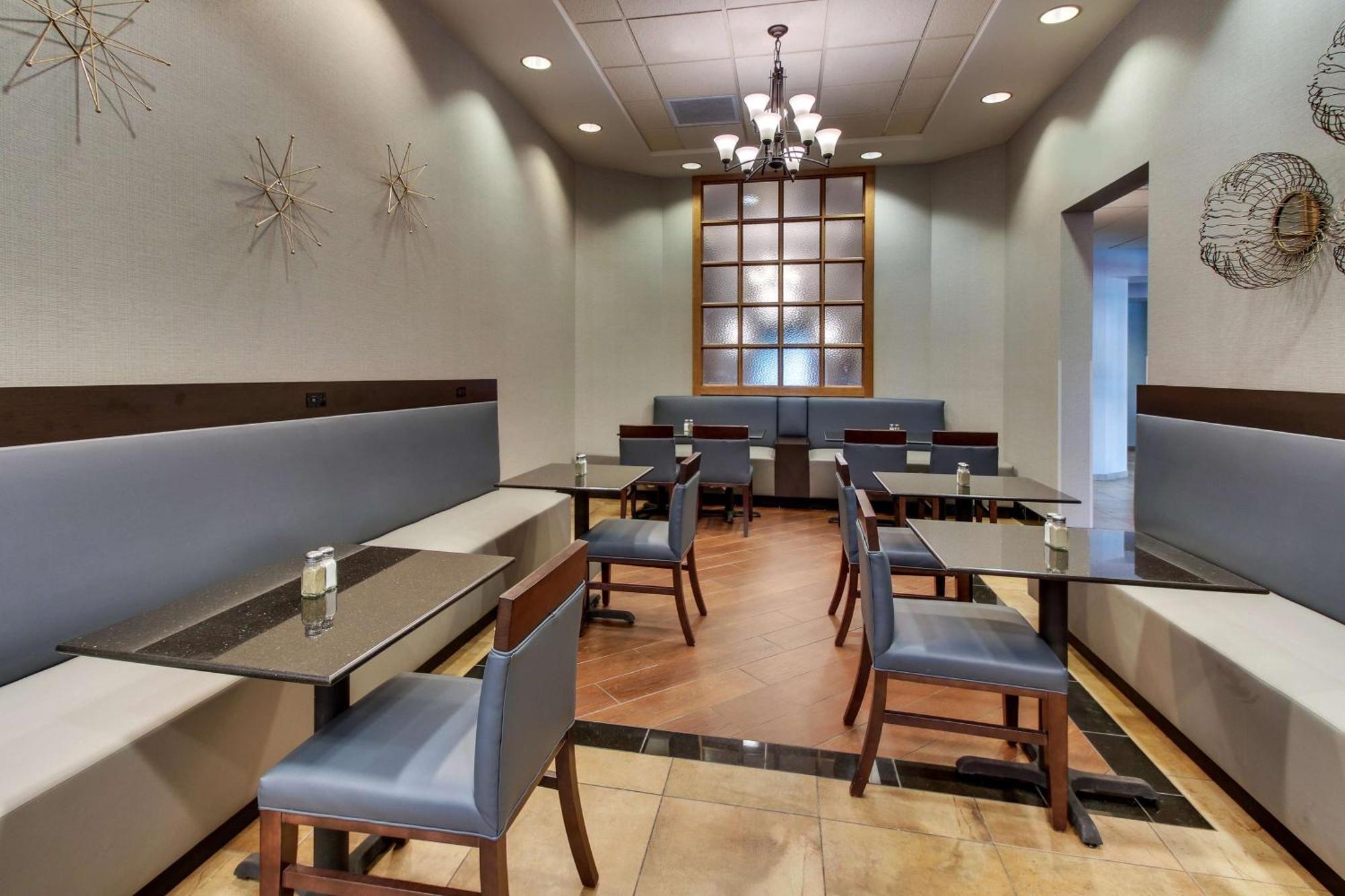 Drury Inn & Suites Phoenix Happy Valley Esterno foto